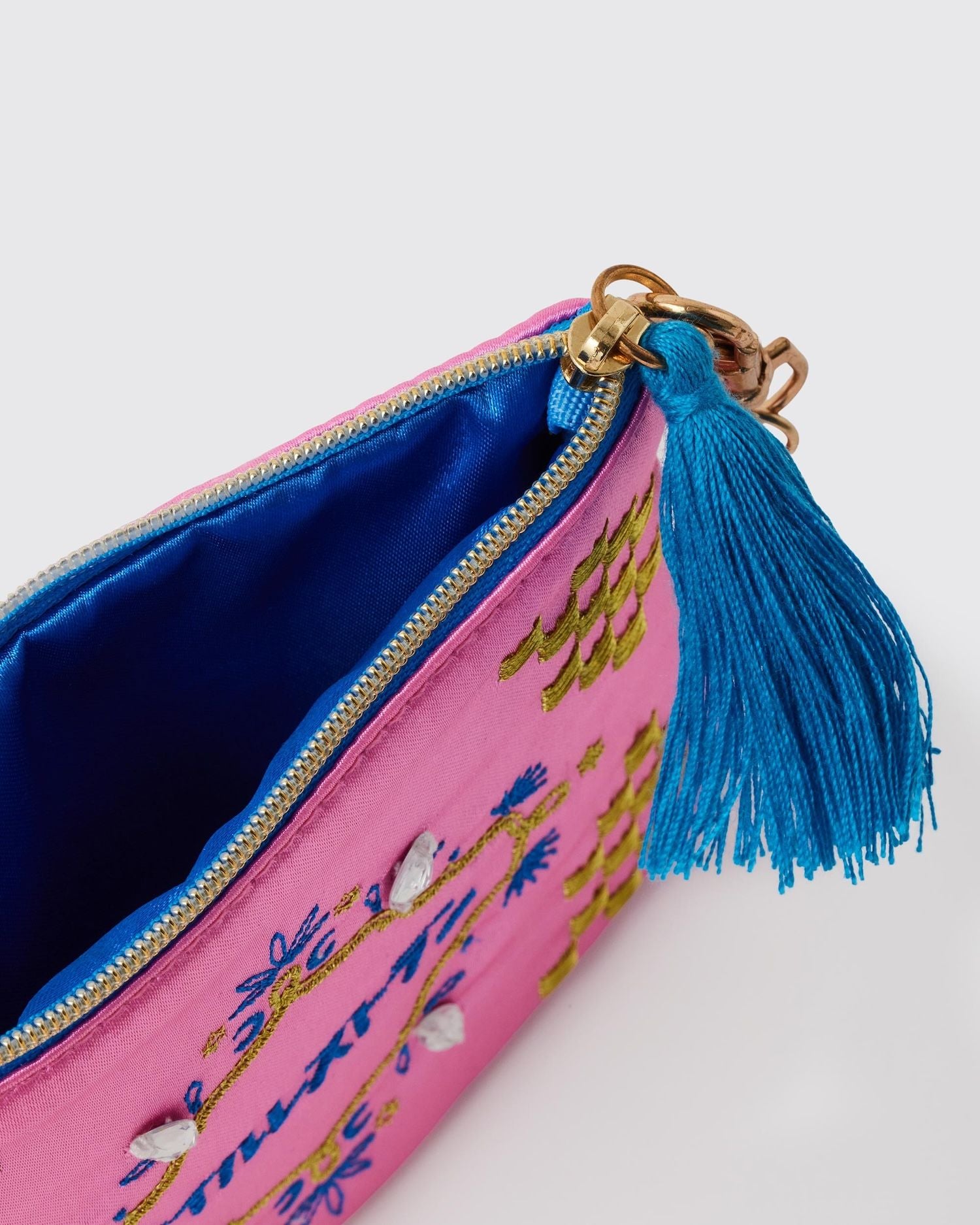 Nile Restaurant Tissue Pouch