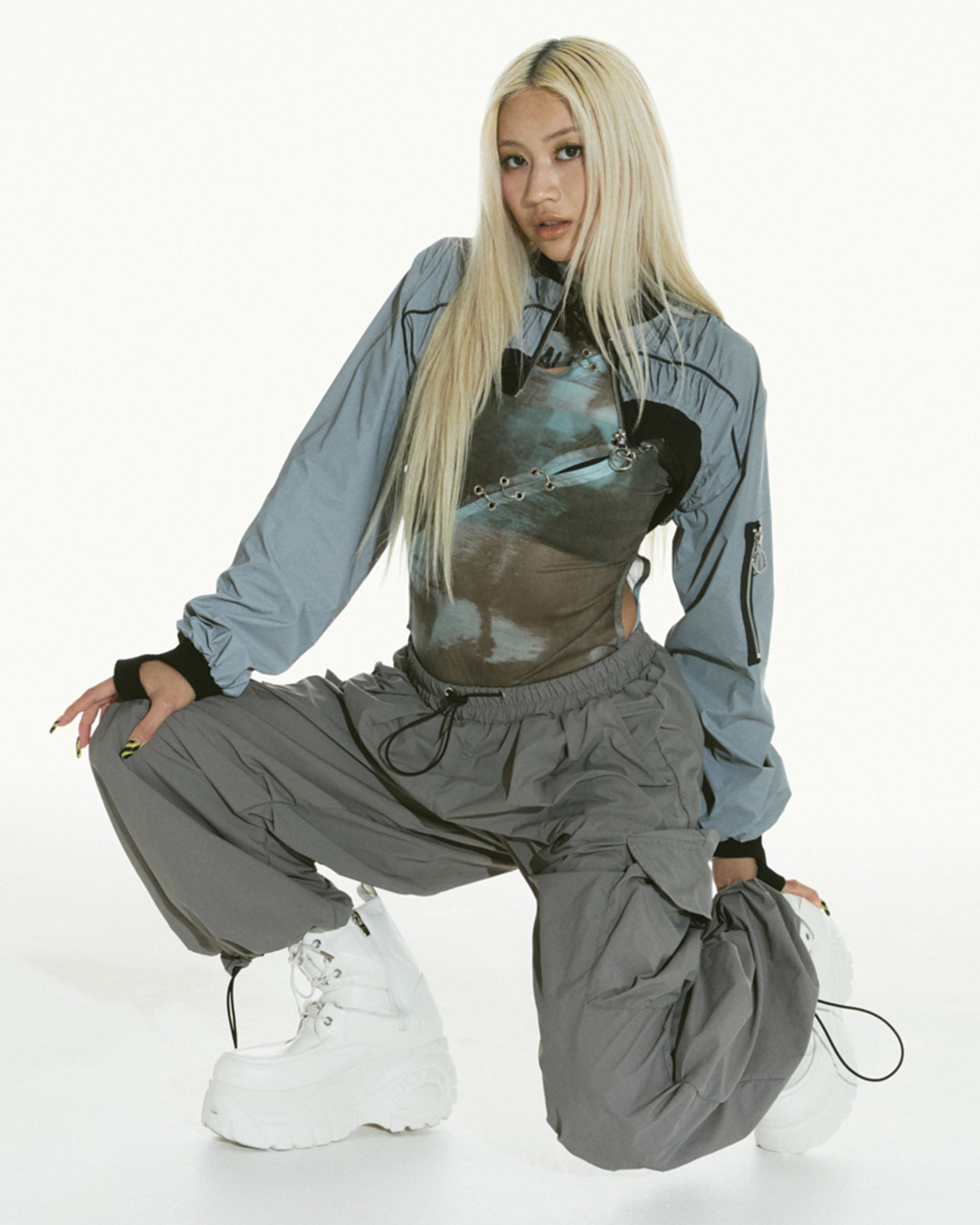 Reflector cropped blouson SLVER