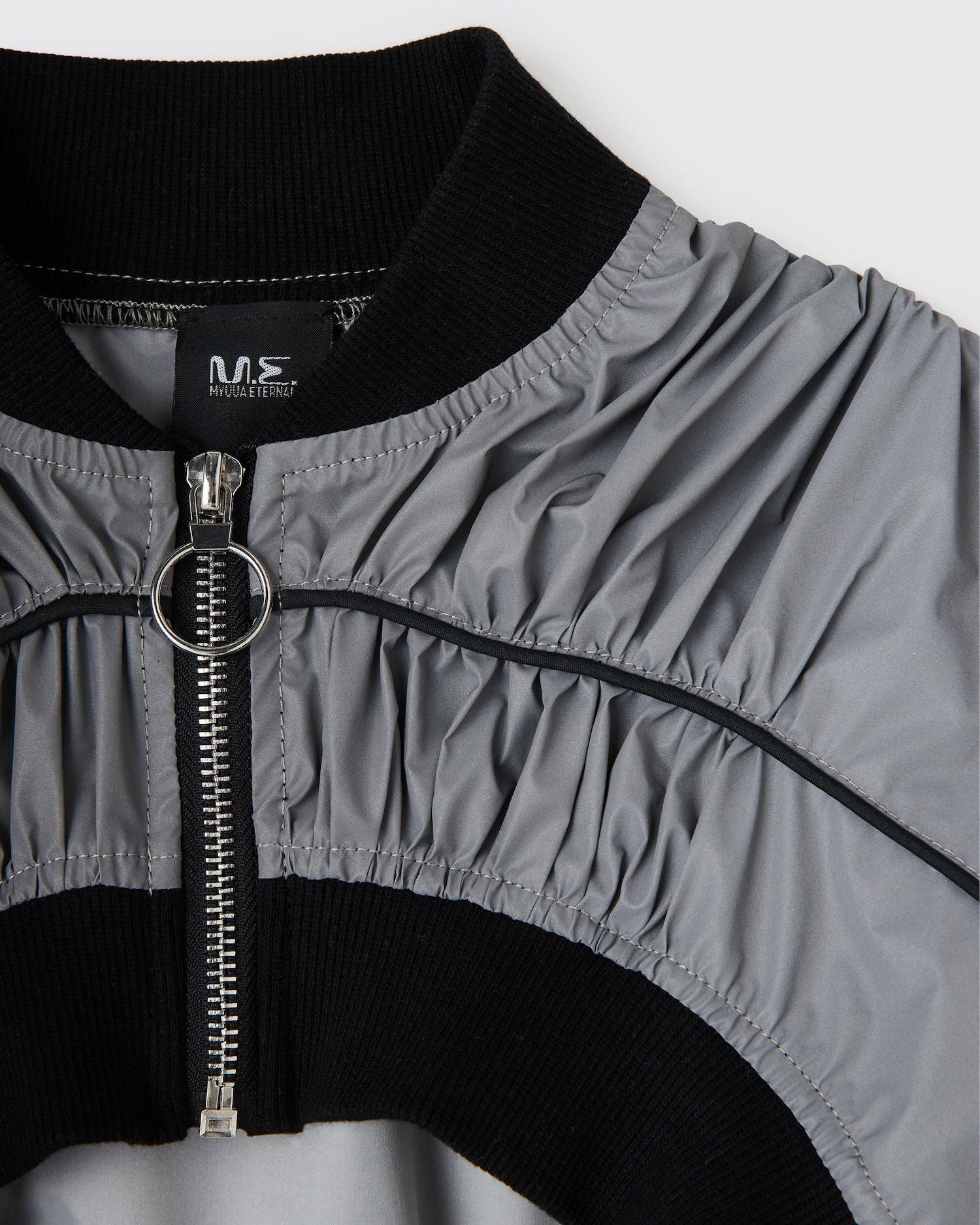 Reflector cropped blouson SLVER