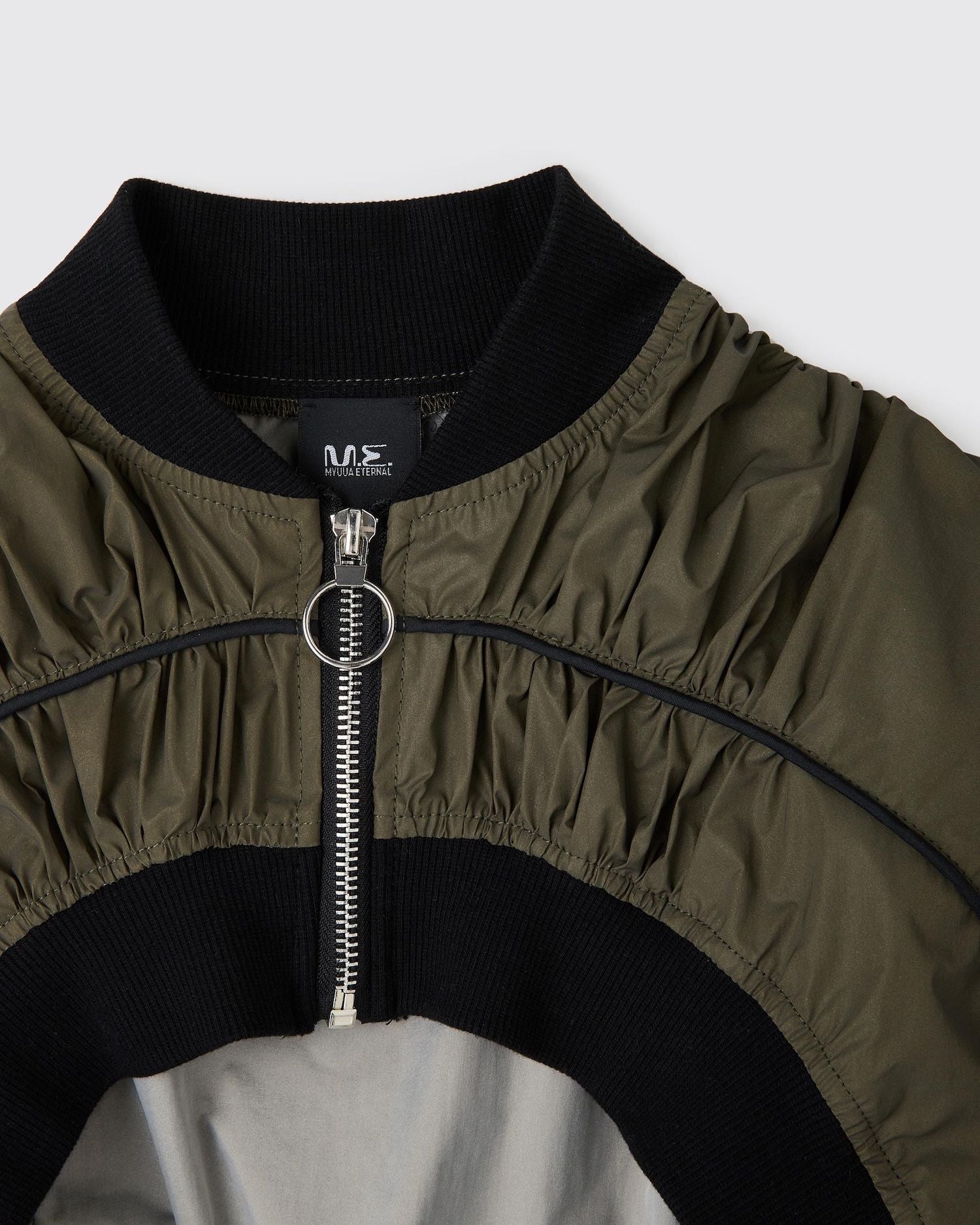 リフレクター クロップドブルゾン KHAKI
