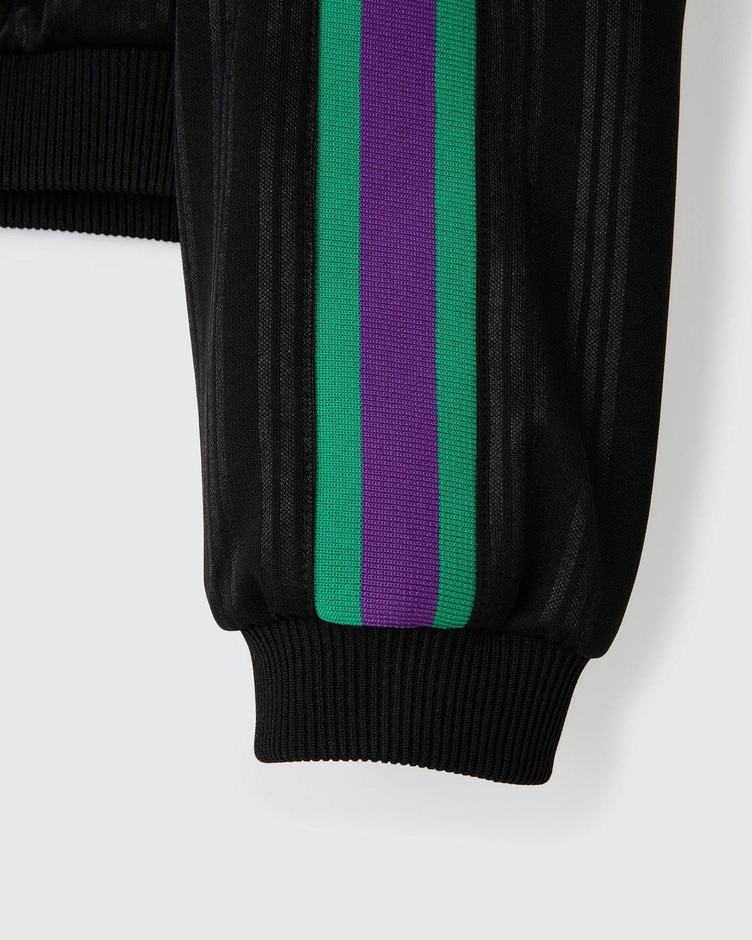 Sports JKT BLACK